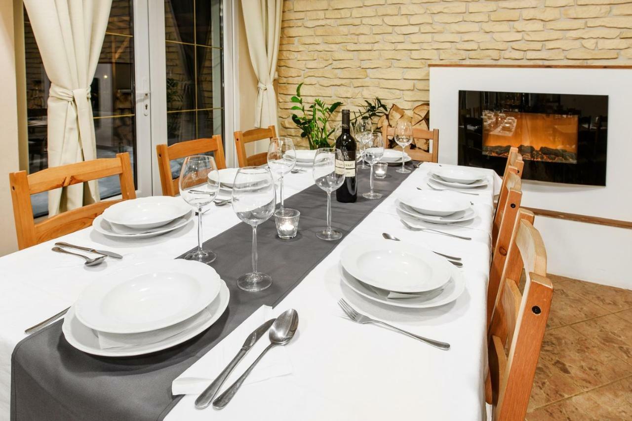 Na Svahu 3+kk, Apartment